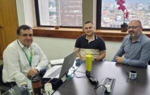 La Gobernación de Antioquia reafirma compromiso con el desarrollo de Granada.