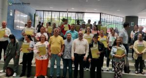 26 familias recibieron el titulo de propiedades terrenos baldíos, que anteriormente pertenecían al municipio.